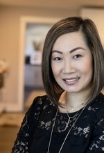 Real Estate Agent Winnie Tung